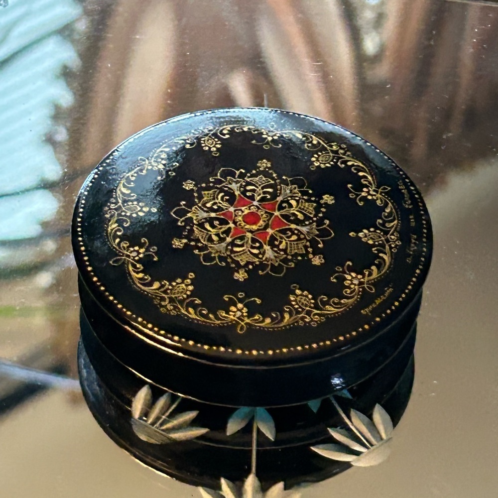 Vintage Russian Hand-Painted Trinket Box